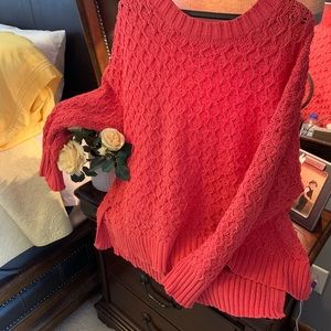 Seven XXL women’s sweater.